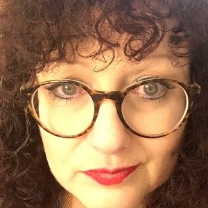 Meet your Posher, Fleur